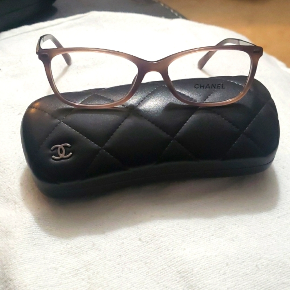 Chanel authentic frames - Picture 4 of 7